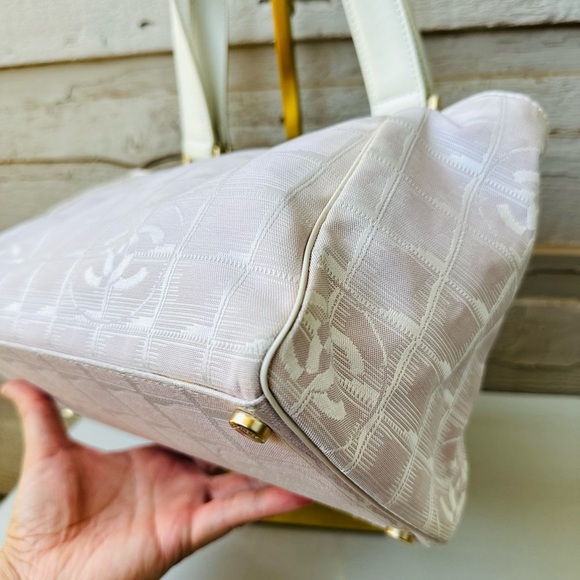 CHANEL travel line shoulder bag - Picture 5 of 17